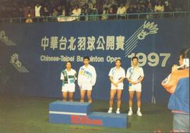 Finarsih bersama Sandiarto menjadi pemenang turnamen Taiwan Open 1994  untuk kategori ganda campuran
